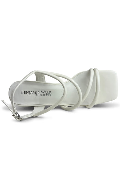 Benjamin Walk Maya